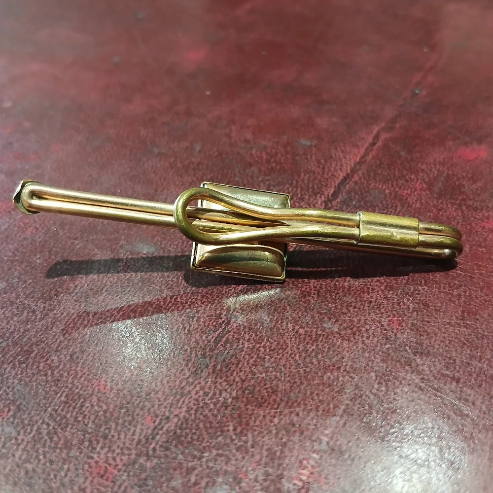 Vintage Gold Tone Tie Clip with Red Stone or Glass